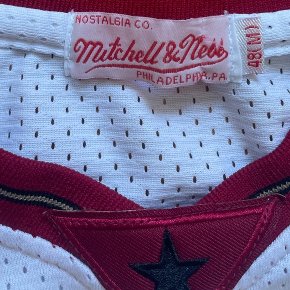 76ers Allen Iverson Jersey (M) - Picture 5 of 7